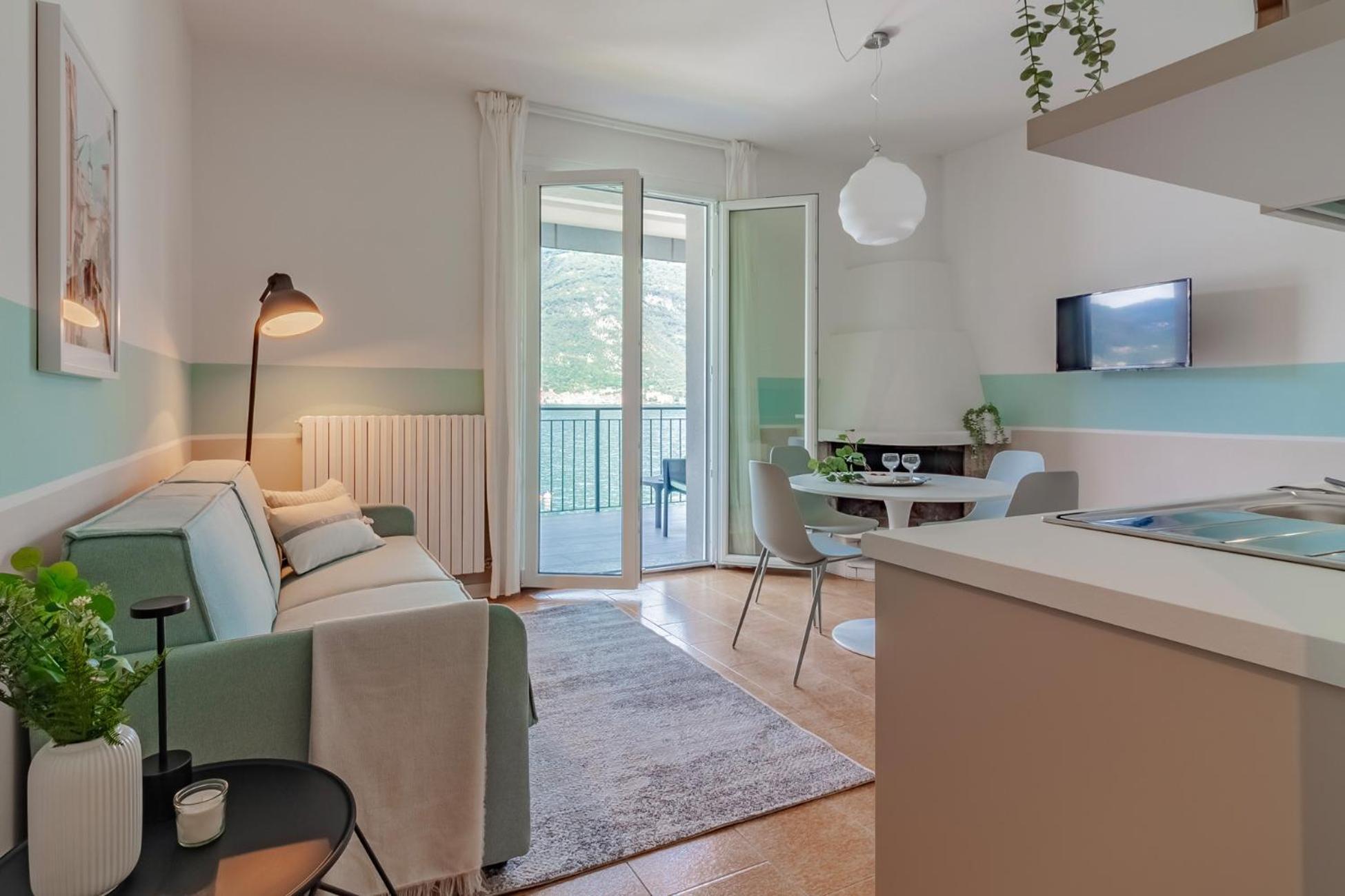 Ninfea Apartments By Wonderful Italy Lezzeno Exterior foto